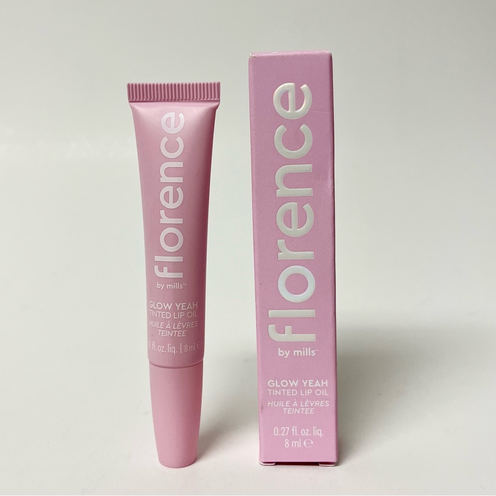 Florence By Mills
Glow Yeah Tinted Lip Oil (8ml)